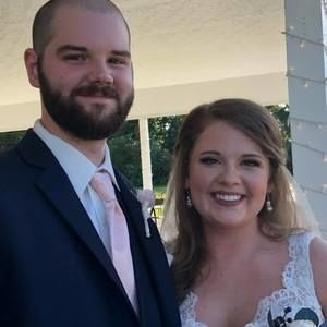 Meet your Posher, Becca